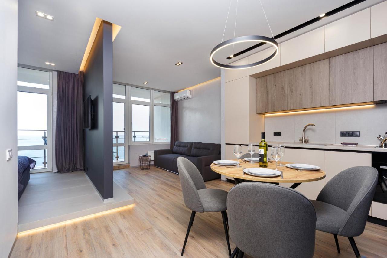 Level 24 - Sea & Sky View Apartment Oldenburg Bagian luar foto