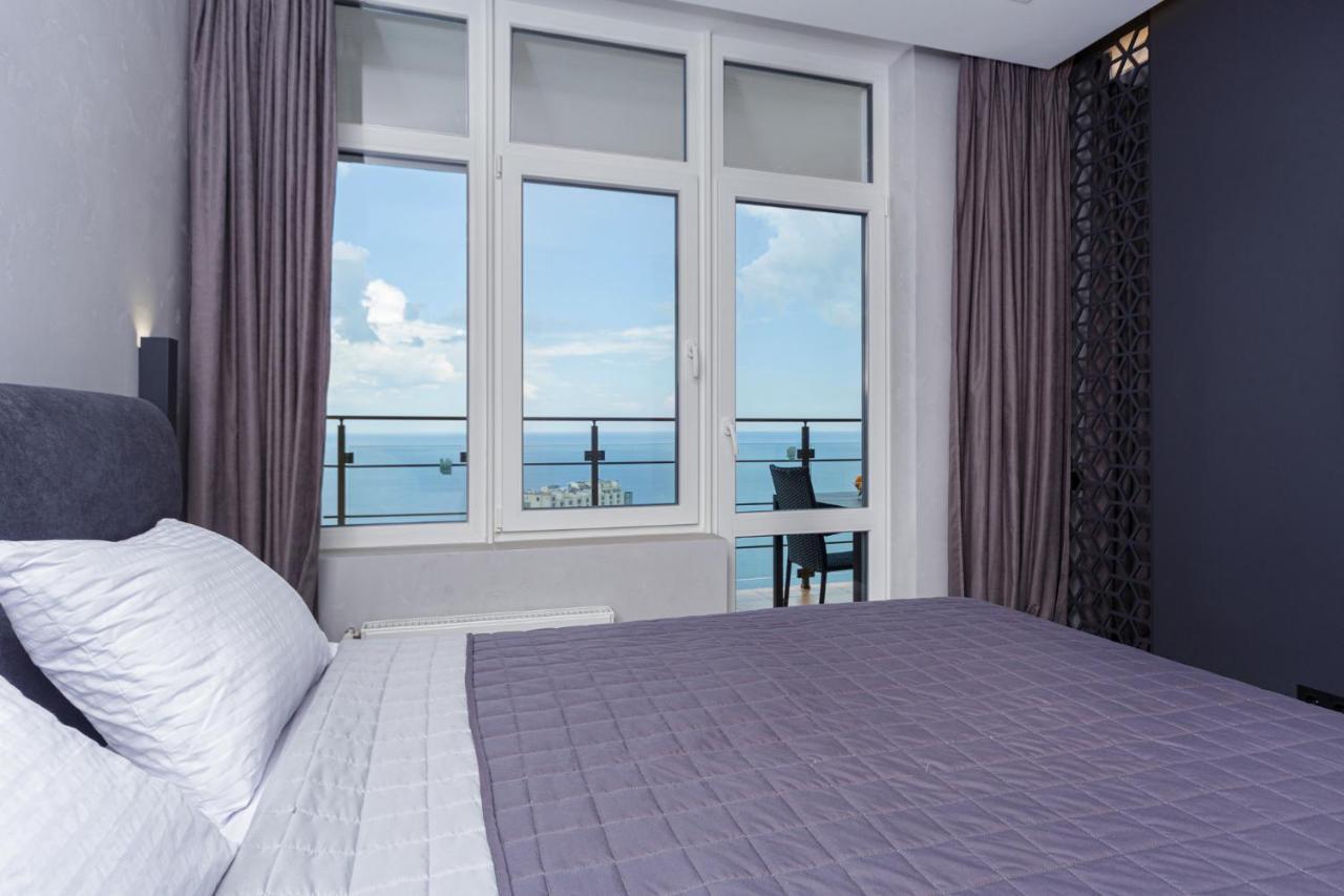 Level 24 - Sea & Sky View Apartment Oldenburg Bagian luar foto